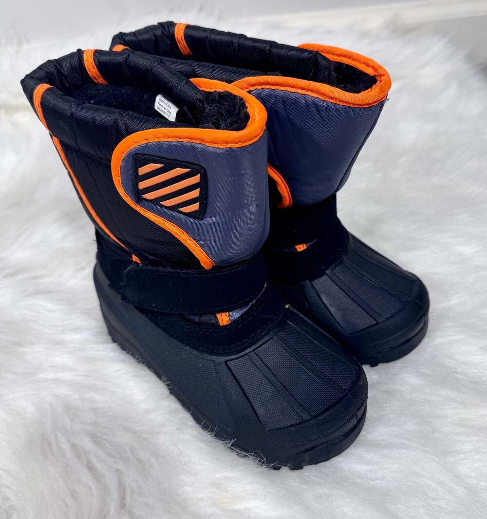 Kids Black and Gray Snow Boots with Orange Trim Size 12